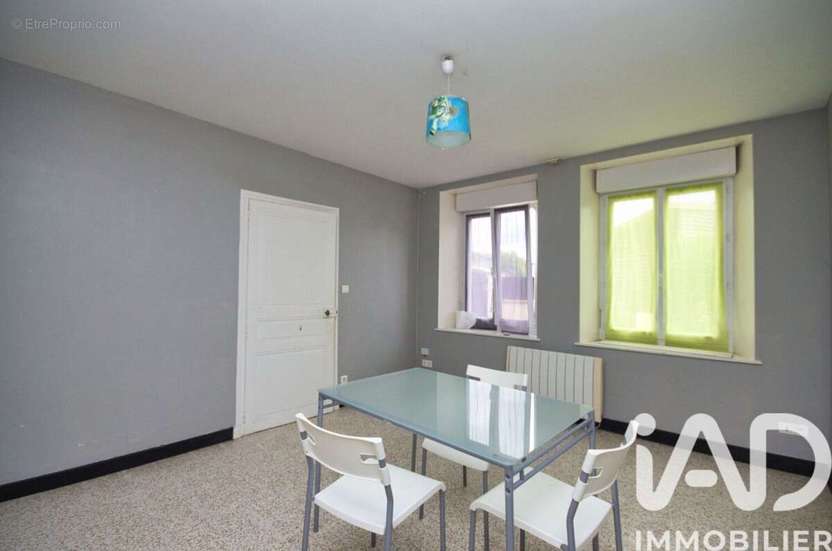 Maison 86 m² à Somme-Suippe  - photo 3