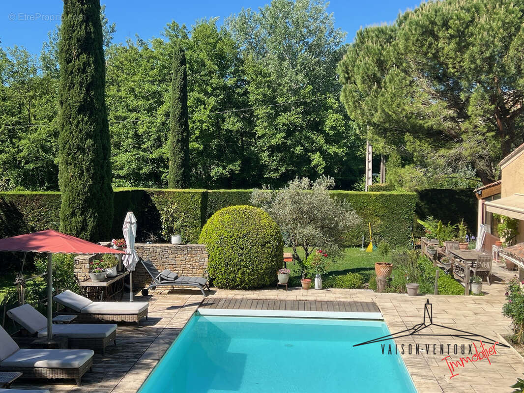 Maison à MIRABEL-AUX-BARONNIES