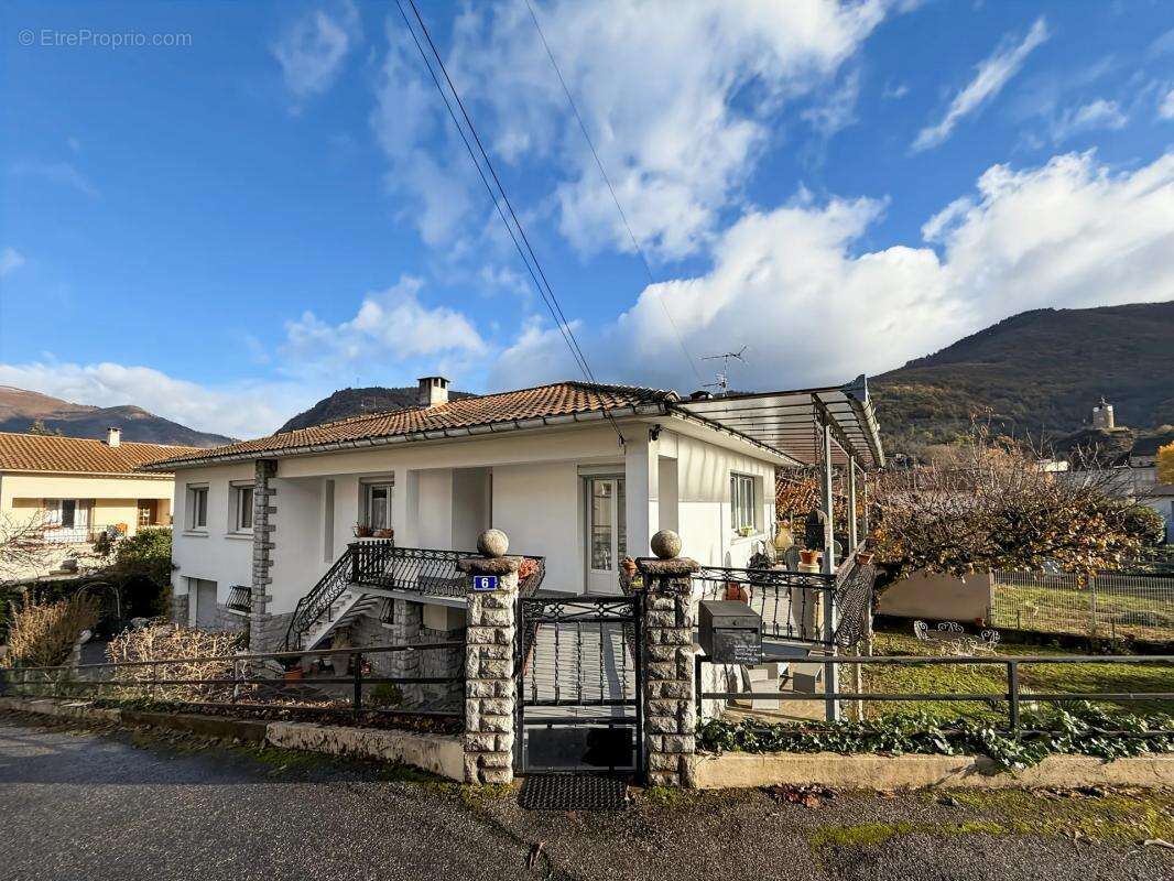 Maison à TARASCON-SUR-ARIEGE