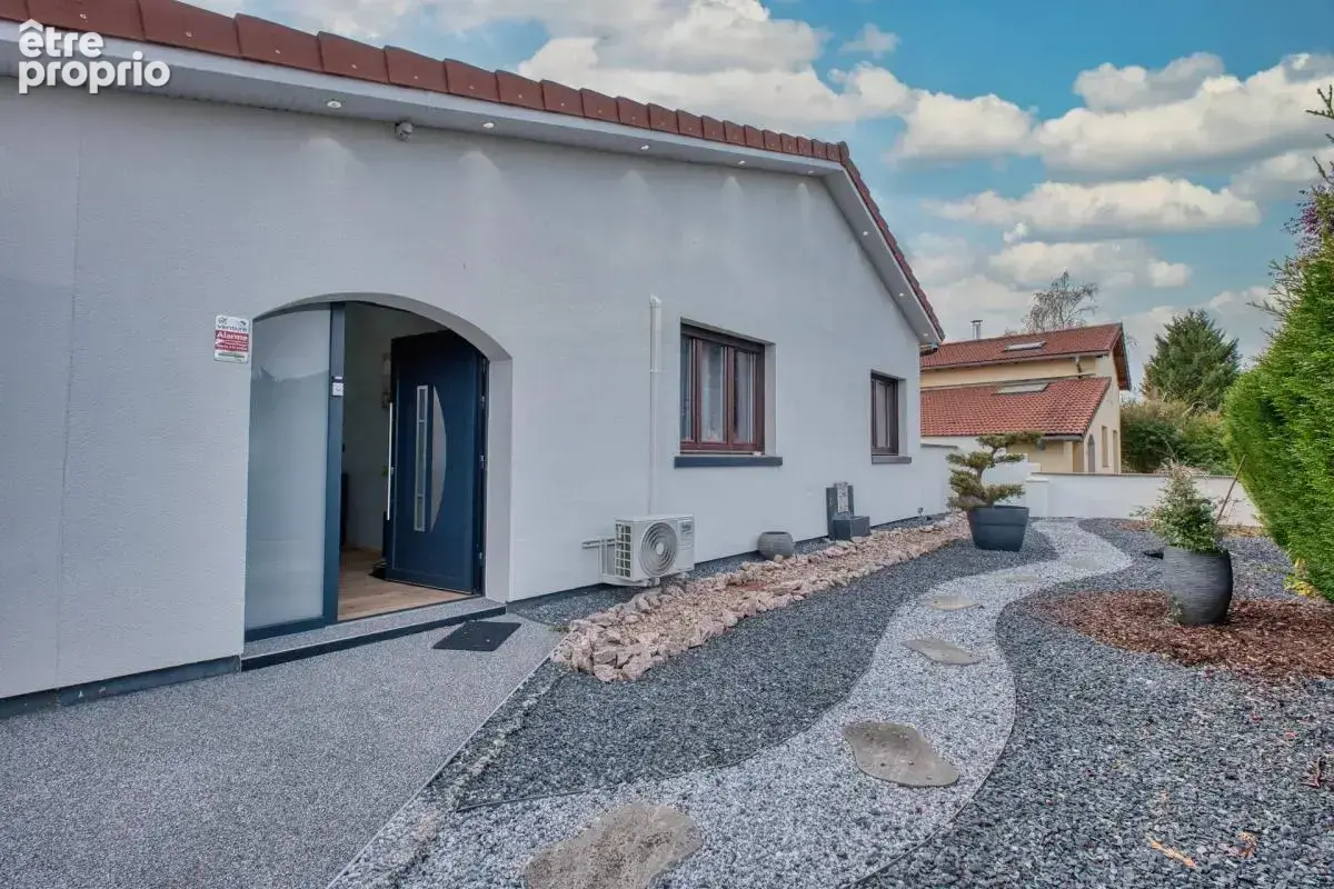 Photo Maison à Lemud au prix de 550 000€