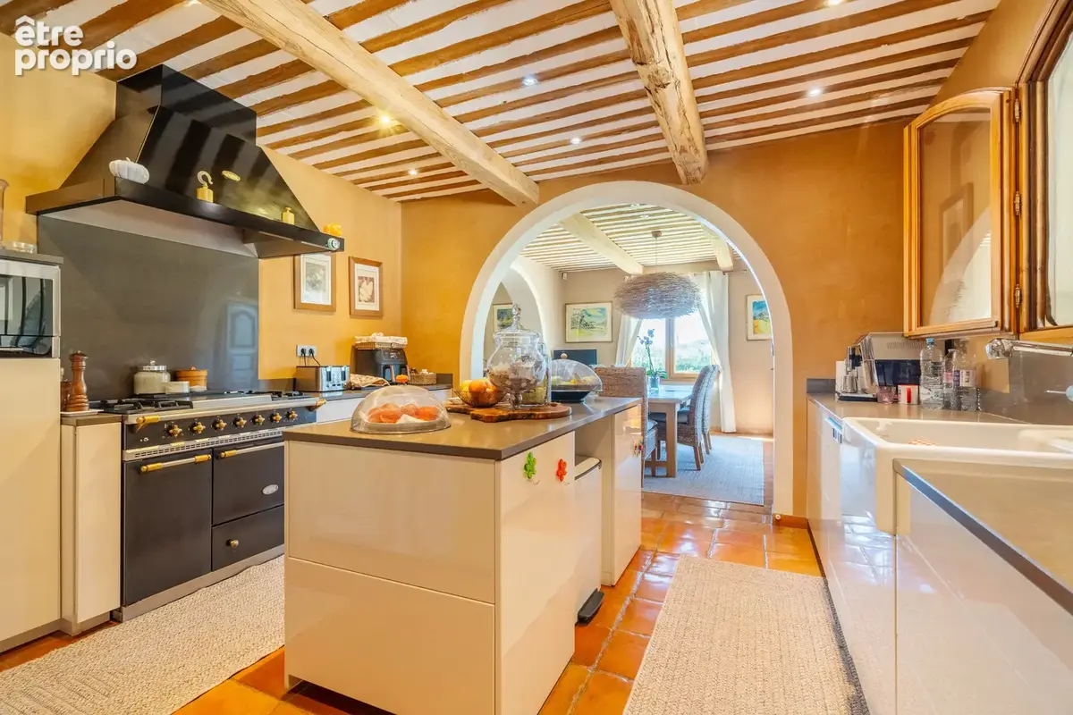 Magnifique propriété au cœur d'un domaine de 1,7 hectare - photo 5