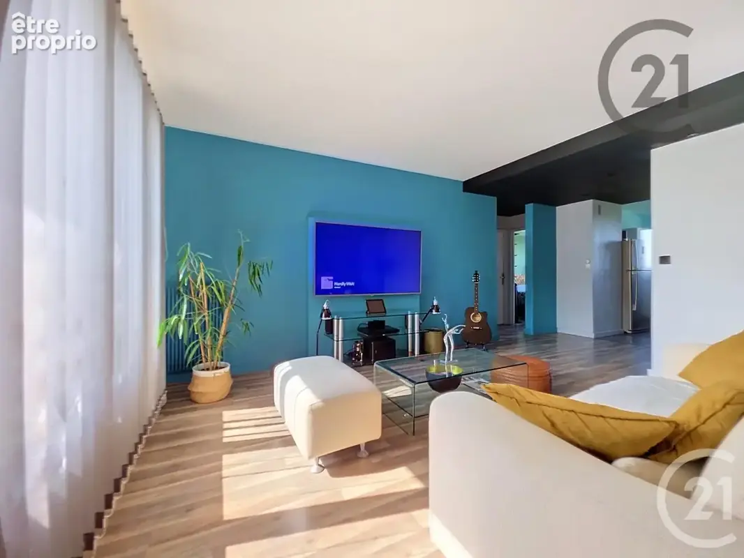 Appartement 4 pièces 74 m² à vendre à Saint-Andre-Les-Vergers (10120) - photo 2