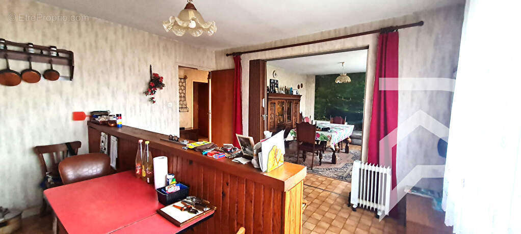 Maison à CONFLANS-EN-JARNISY