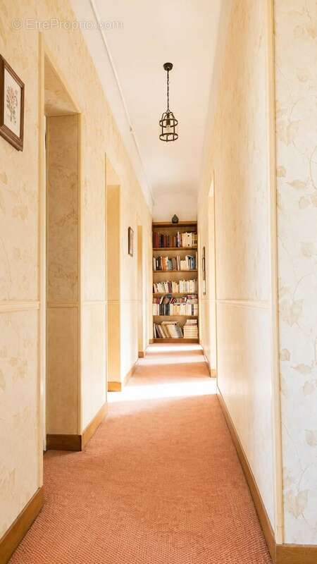  À VENDRE – Appartement Duplex de 103  m²  Château du Genêts à Gruchet-le-Valasse  - photo 4