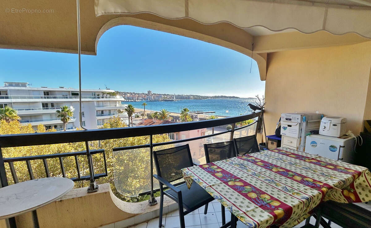 Appartement à FREJUS