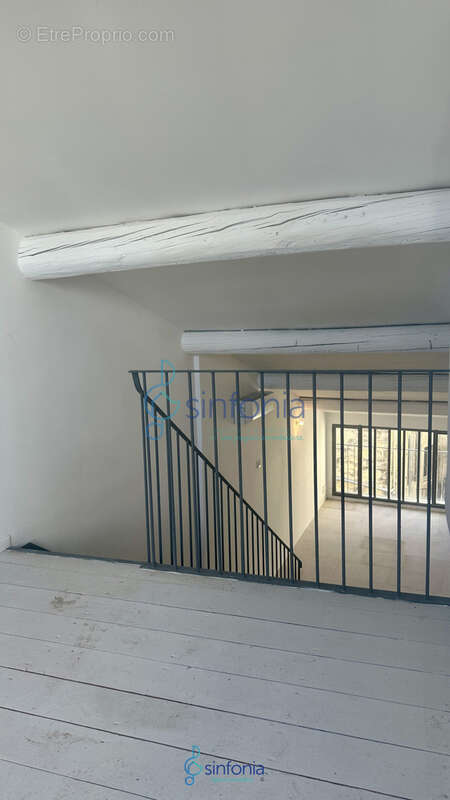 Appartement à UZES