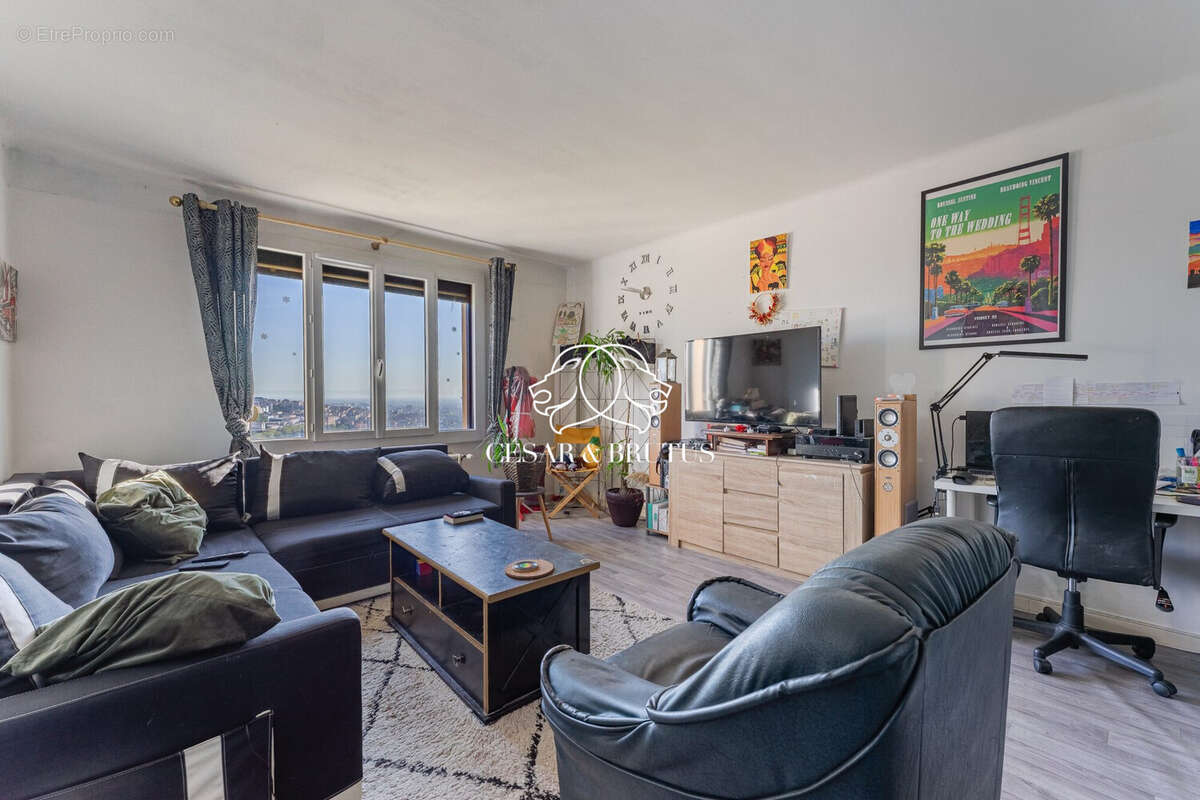 Appartement à LYON-9E