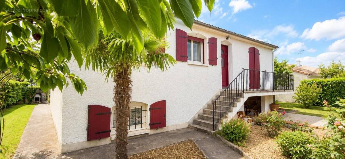 Photo 1 - Maison à ECHIRE
