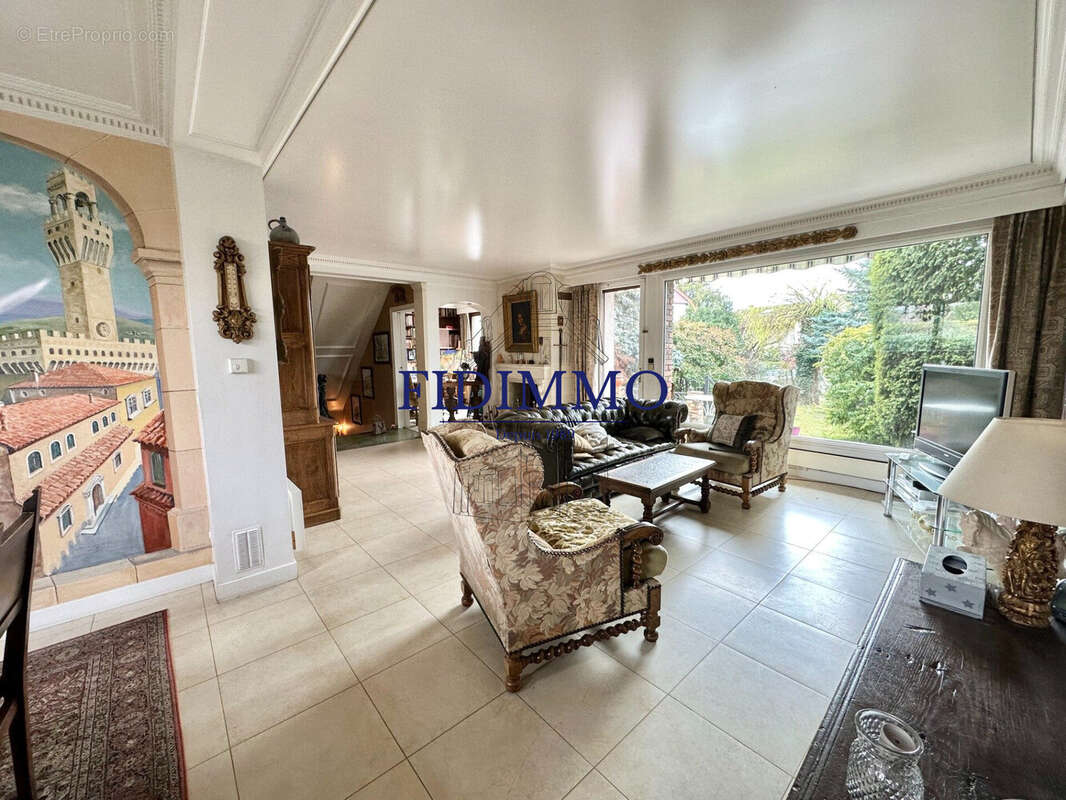 Maison à ORMESSON-SUR-MARNE