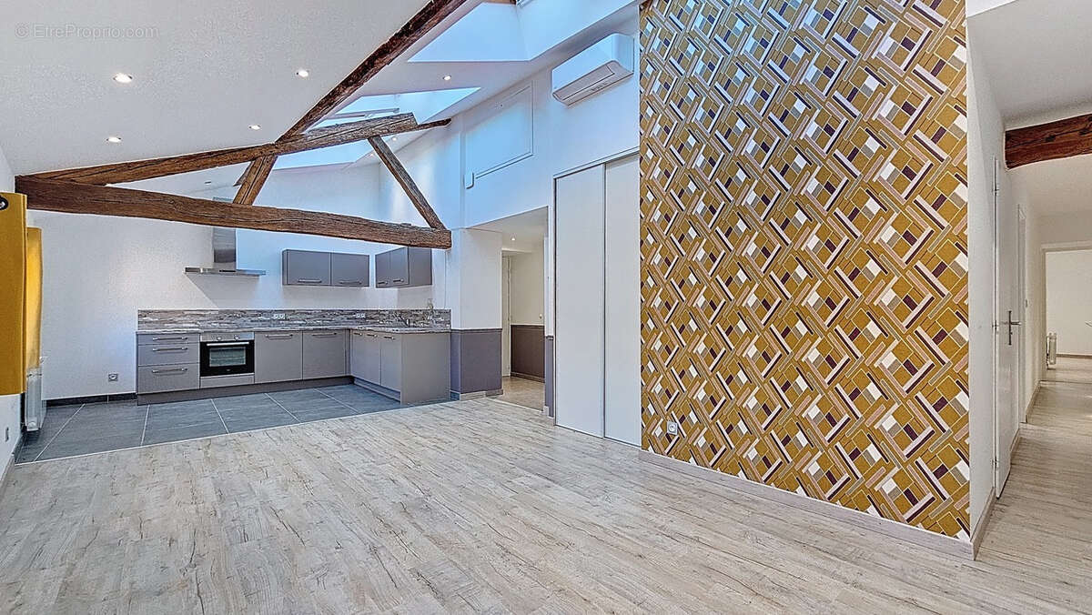 Appartement à VILLEFRANCHE-SUR-SAONE