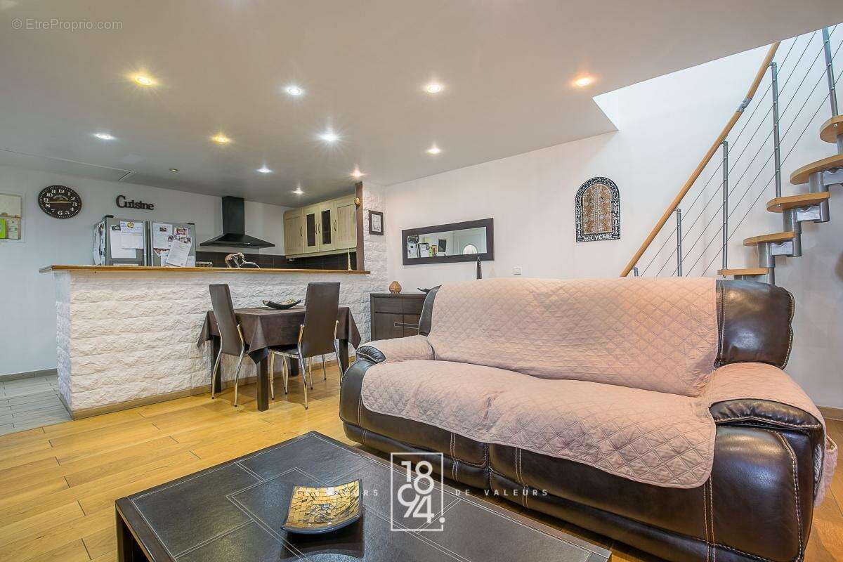 Appartement à MARSEILLE-16E