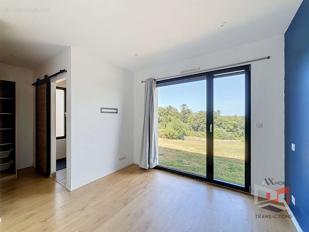PLEUMEUR-BODOU : Maison contemporaine avec vue dégagée - au calme - photo 5