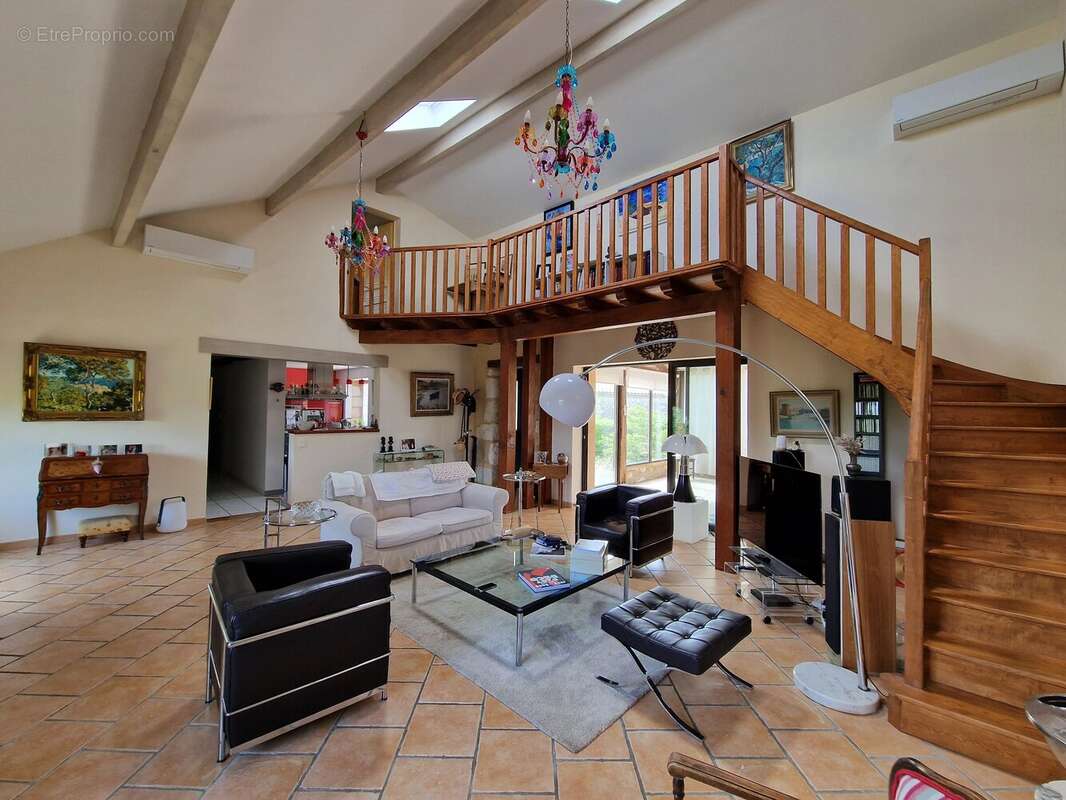 Belle demeure de caractère avec 4 chambres, proche de Bergerac - photo 3