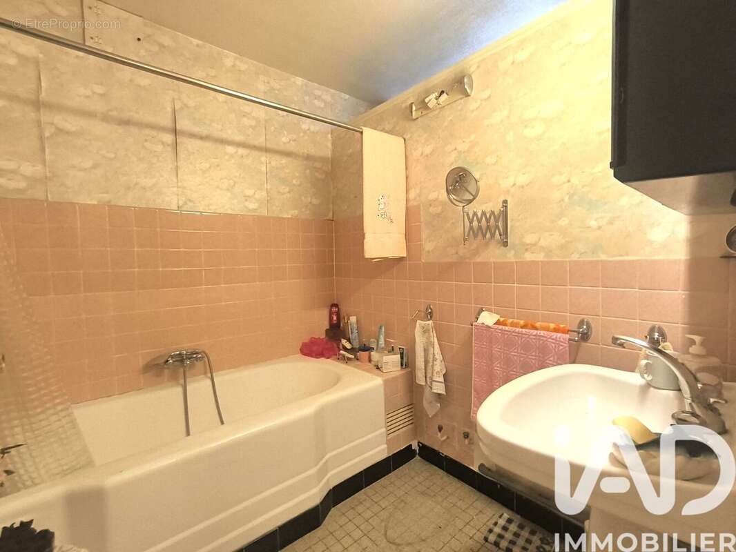 Photo 7 - Appartement à PARIS-10E