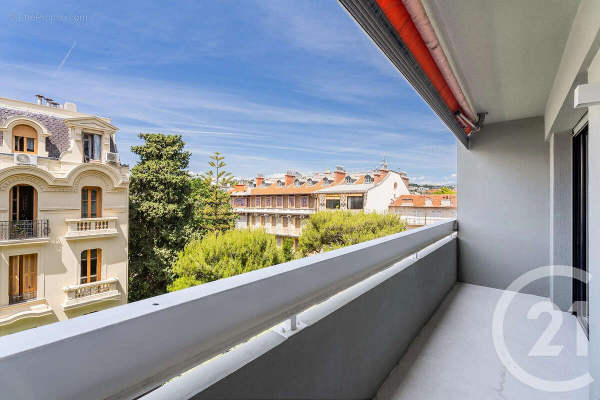 Appartement à NICE