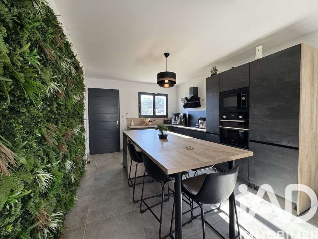 Photo 3 - Maison à NIMES