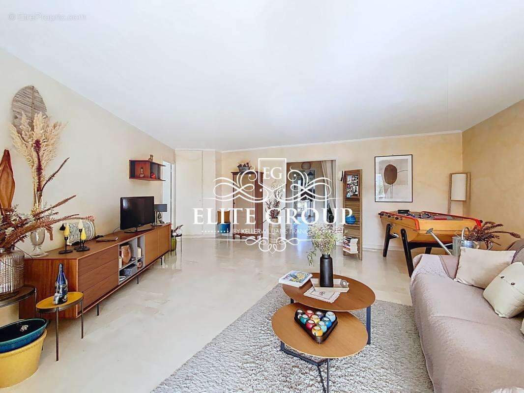 Appartement à LE CANNET