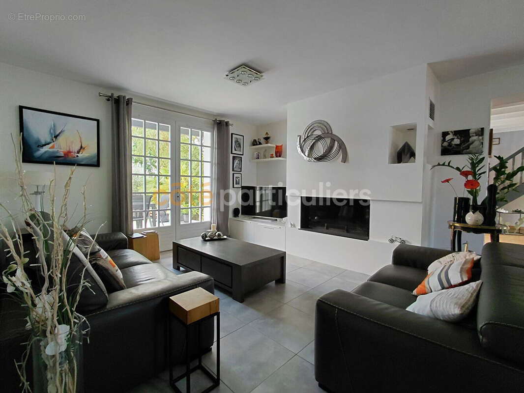 Maison 145m² habitables - LA JARRIE - photo 9