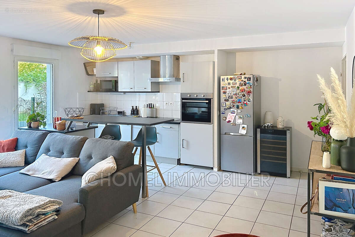 Appartement à LYON-8E