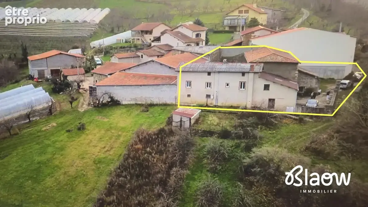 Photo Maison à Cellieu au prix de 300 000€