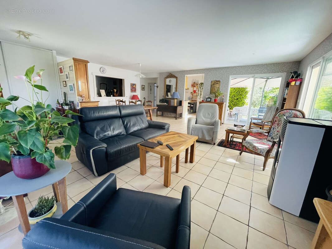 Maison à MIGNE-AUXANCES