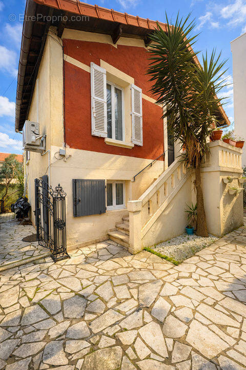 Maison à AVIGNON