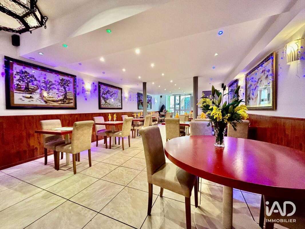 Photo 6 - Commerce à SAINT-MAXIMIN-LA-SAINTE-BAUME