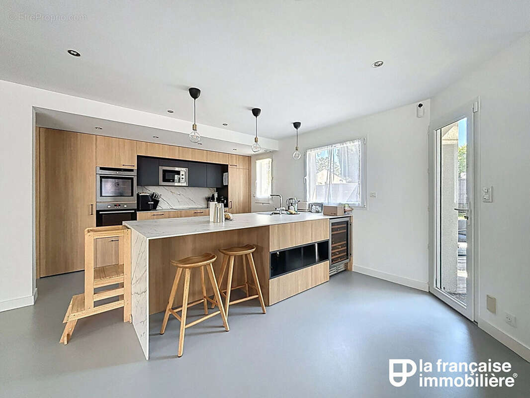 Maison à CHASNE-SUR-ILLET