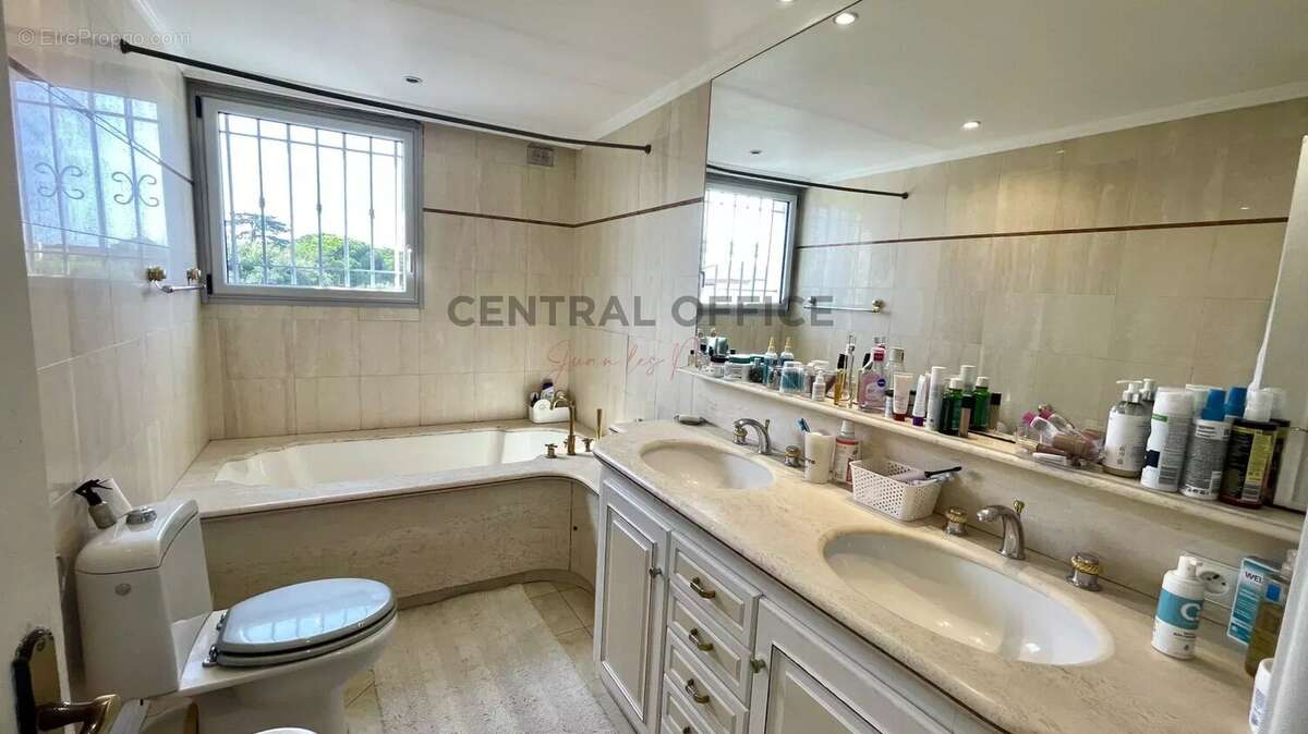Exclusivite 3p debut cap d'antibes dernier etage - photo 4