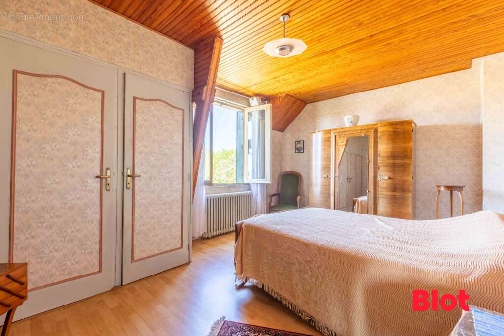 Maison à THORIGNE-FOUILLARD