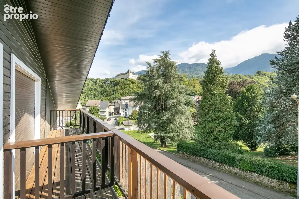 Rare a la vente - spacieux t5 avec balcons/terrasses, garage, cave & jardin commun -  la rochette ! - photo 13