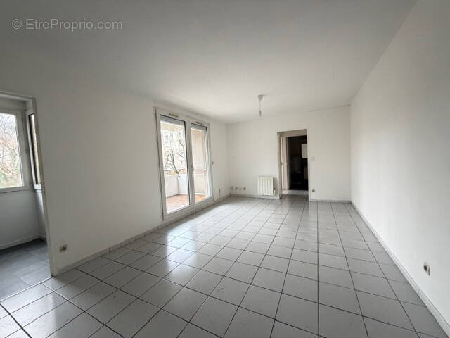 Appartement à TREMBLAY-EN-FRANCE