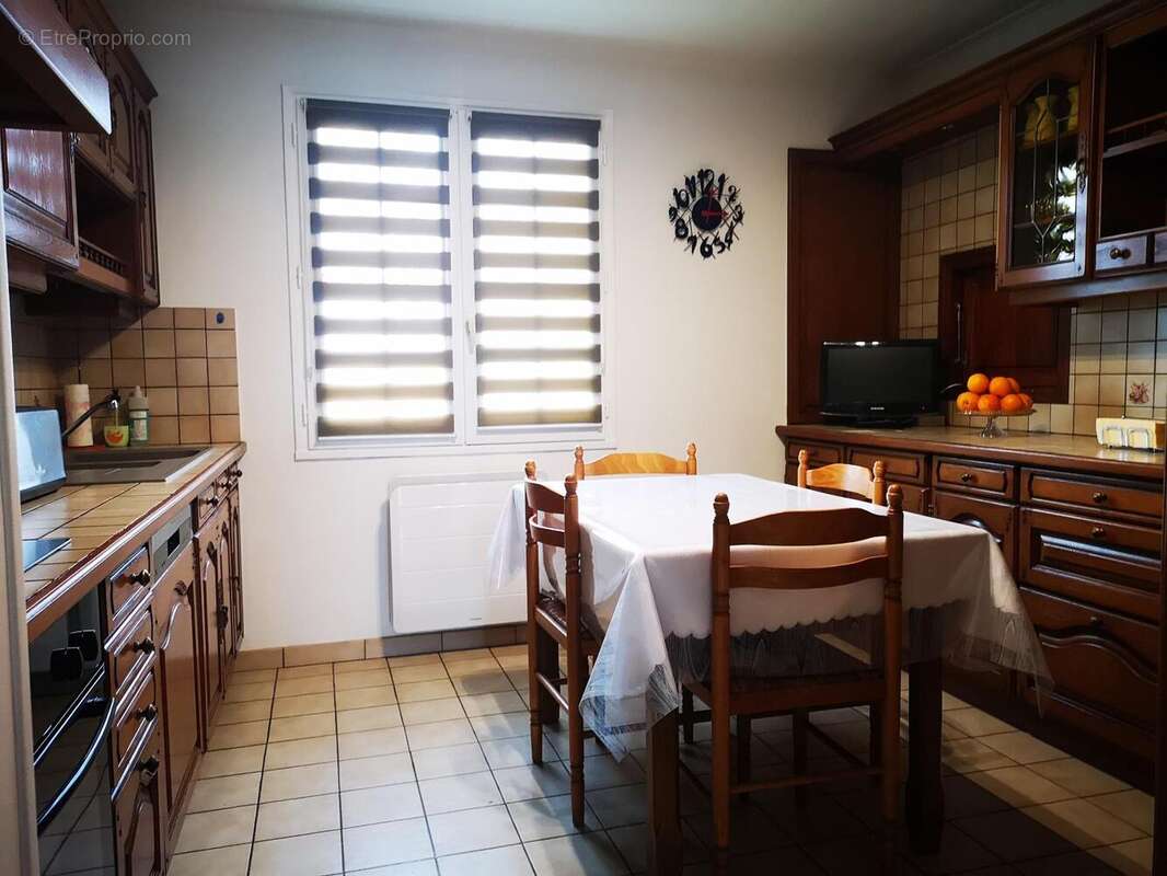 Photo 5 - Maison à LATHUS-SAINT-REMY