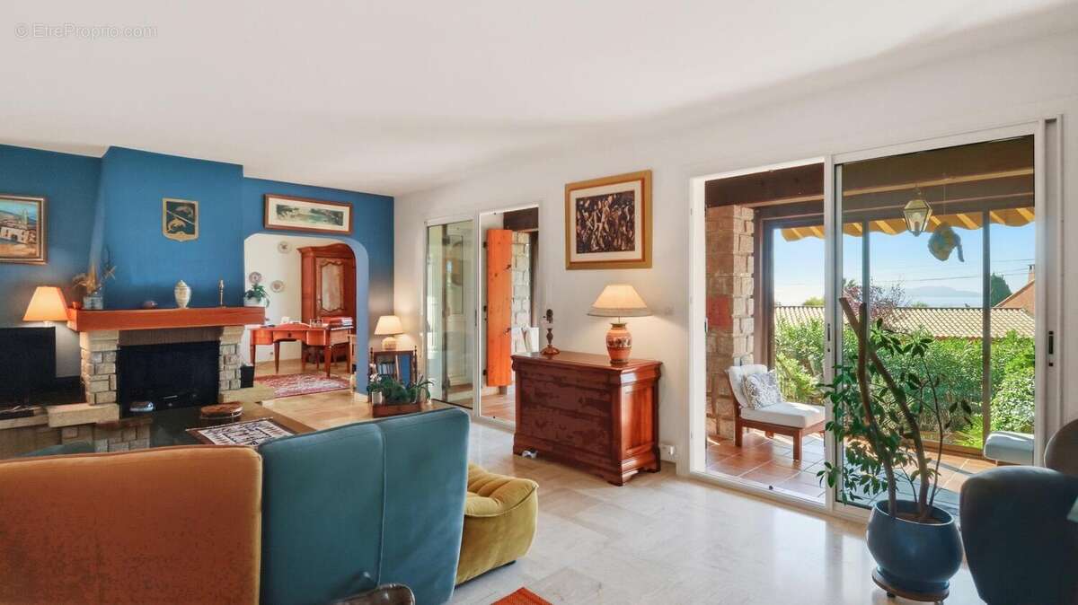 Photo 4 - Maison à CARQUEIRANNE