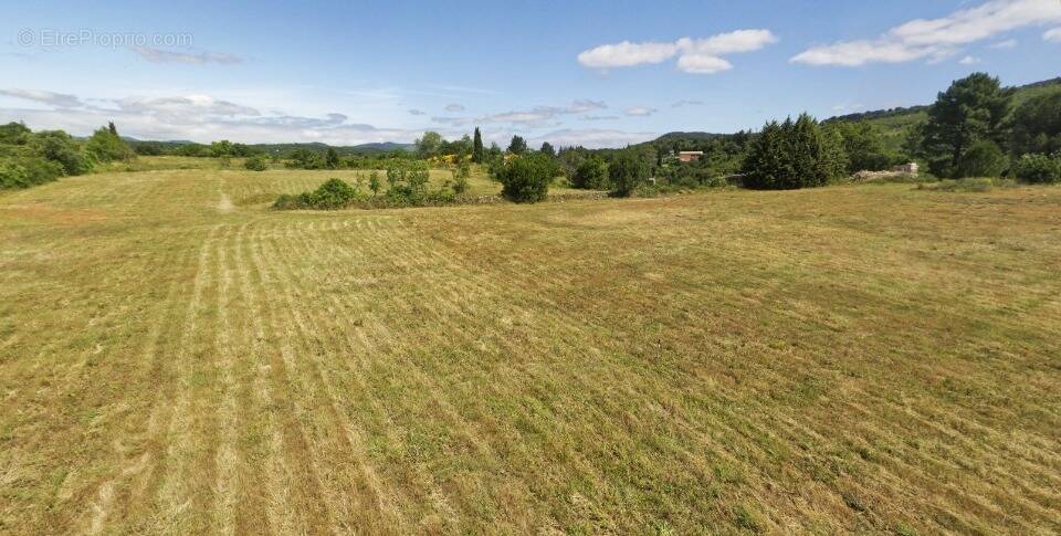 Terrain à BEDARIEUX