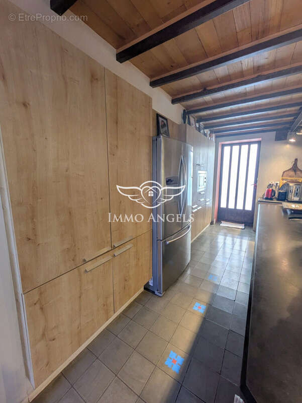 cuisine - Maison à SERVIAN