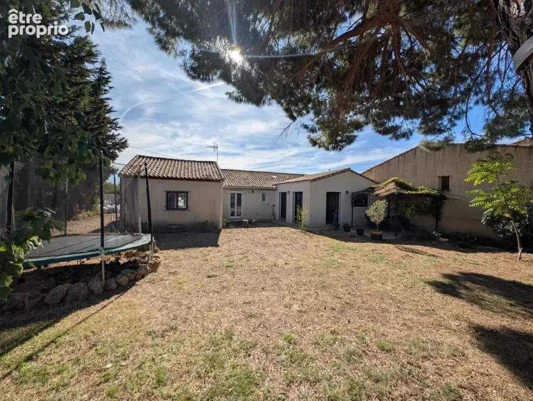 Lézignan-la-Cèbe : belle maison de plain-pied rénovée, au calme d'une impasse - photo 18