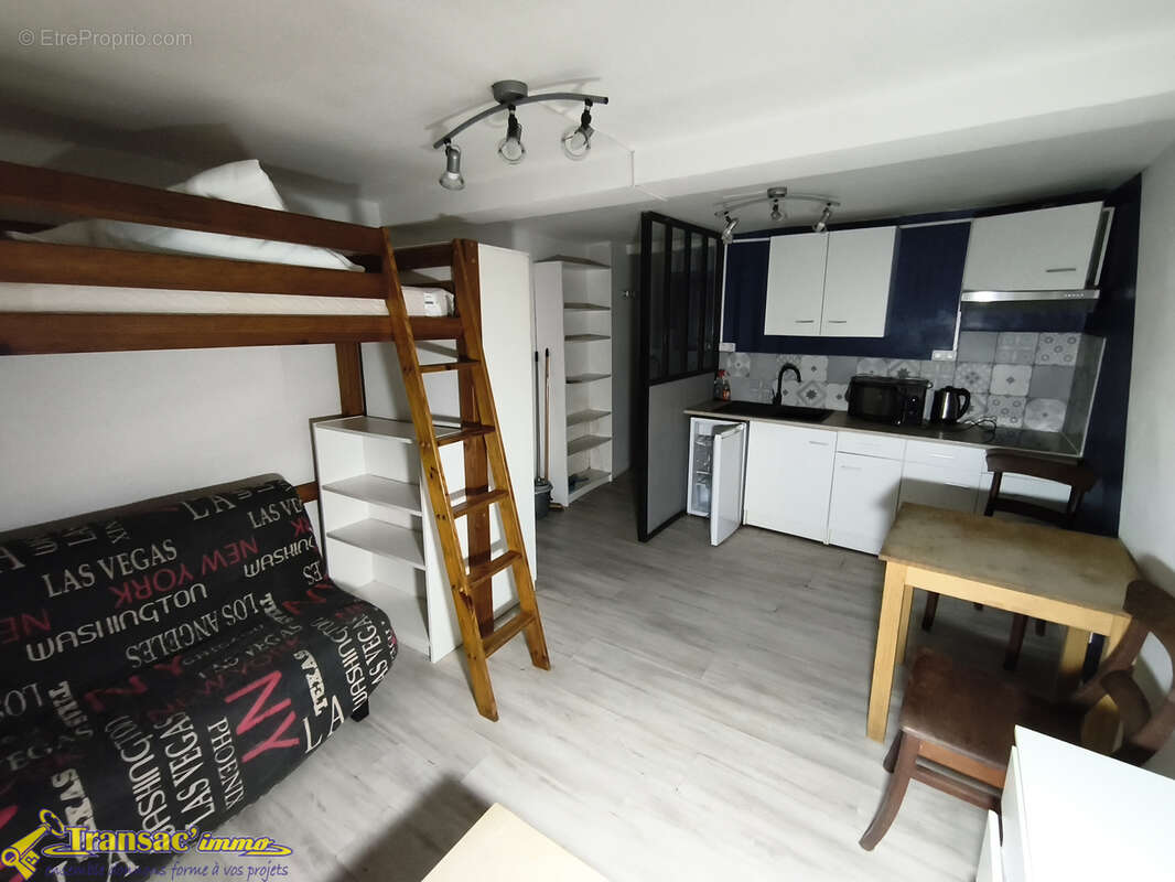 Appartement à THIERS