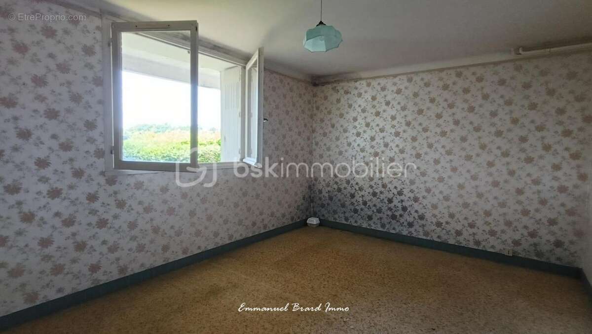 Maison à MONTMORILLON