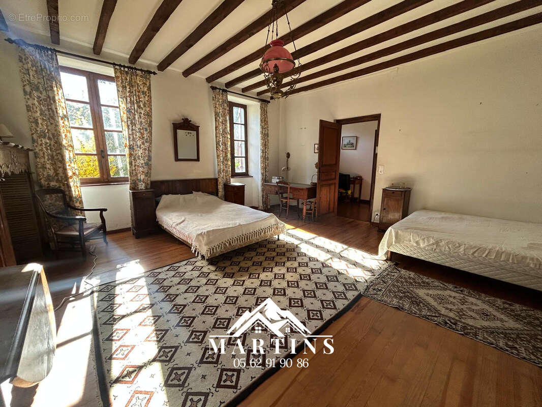 Vallée des Gaves - Maison Bigourdane et grange sur 1400m2 de terrain. - photo 12