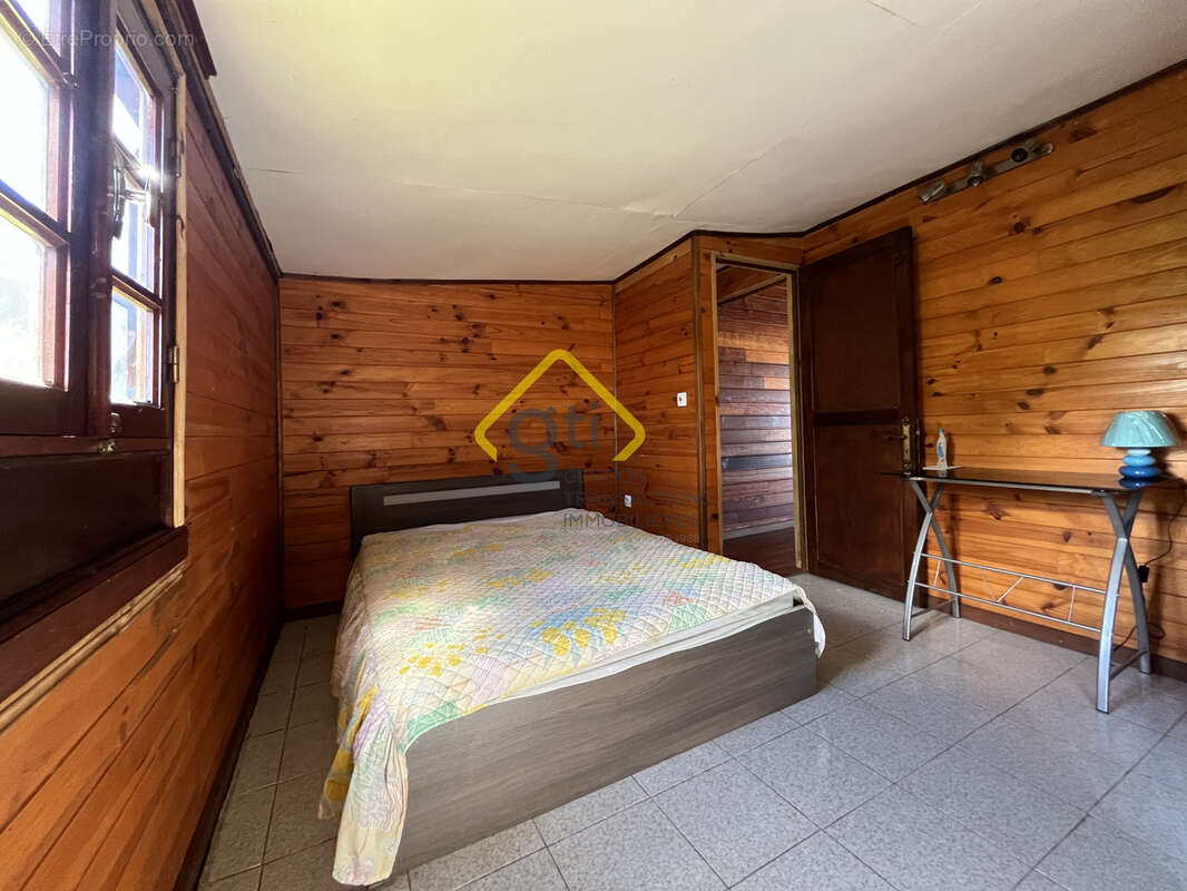 Vends charmante maison avec superbe vue à la Plaine des cafres - photo 10