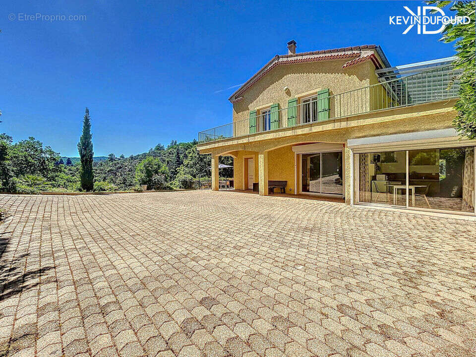 Maison à VALS-LES-BAINS