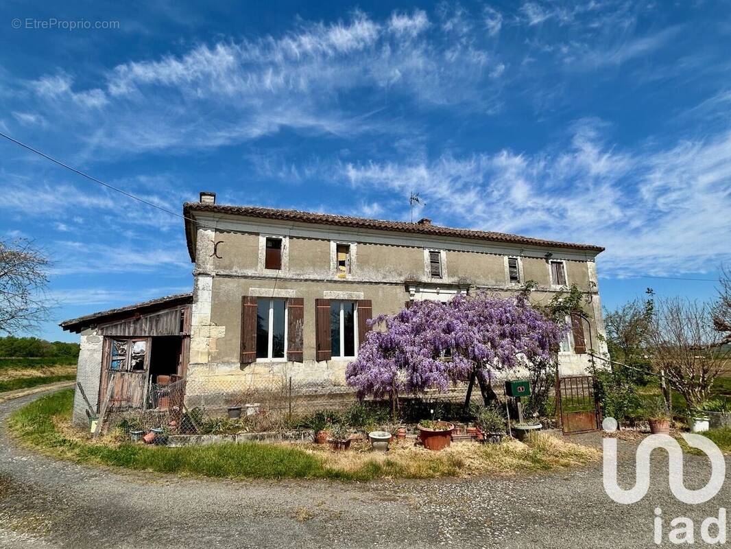 Photo 1 - Maison à SAINT-PALAIS-DE-NEGRIGNAC