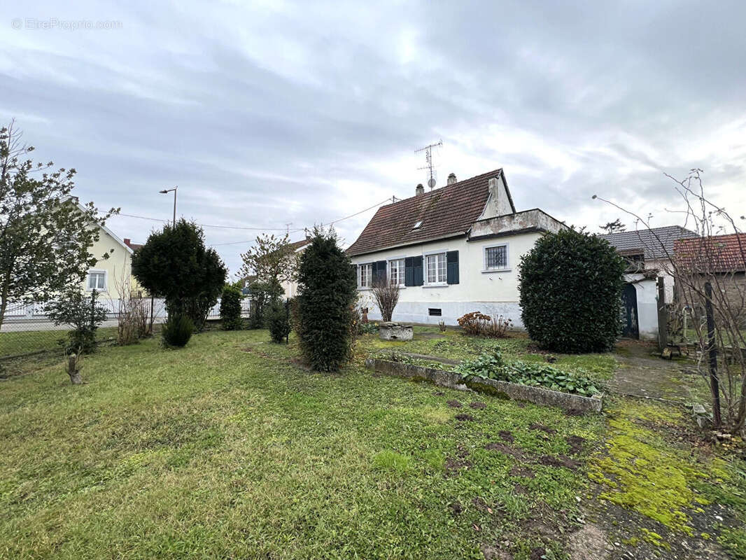 Maison à ERNOLSHEIM-BRUCHE