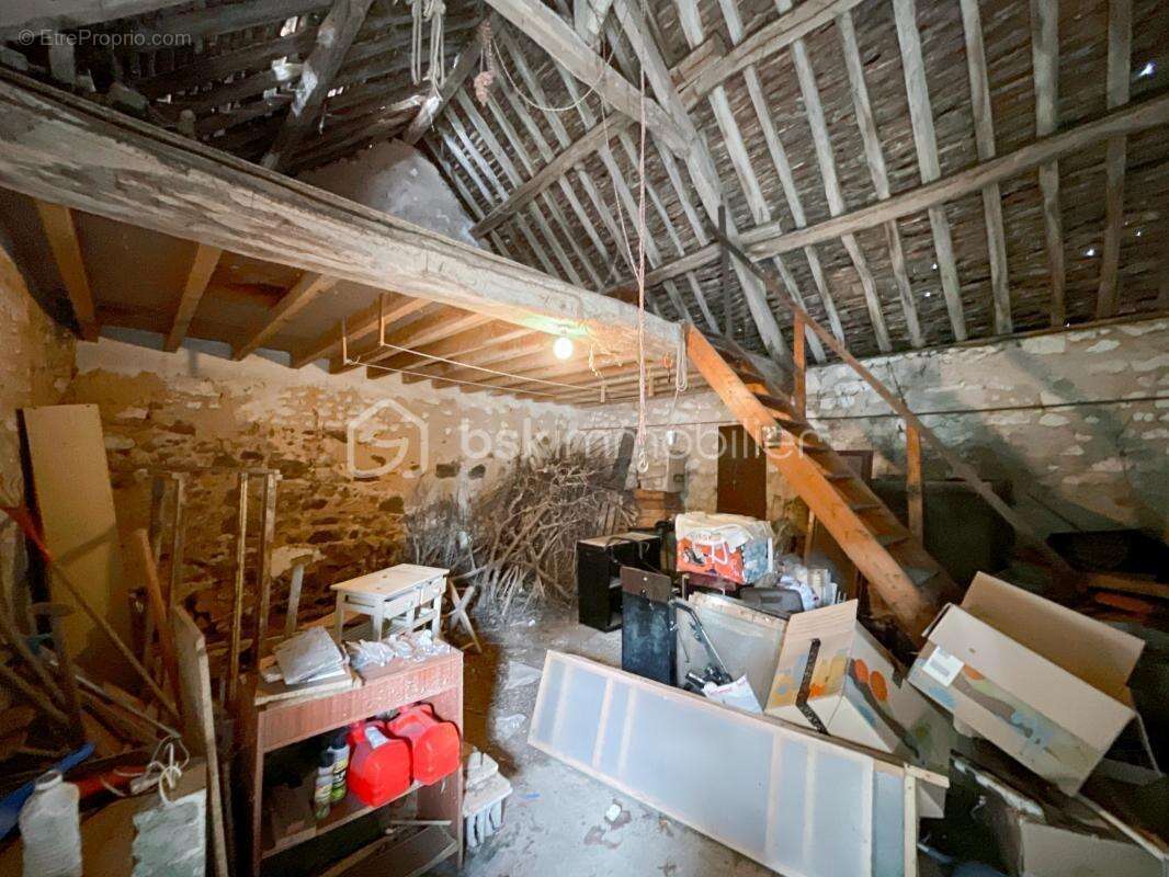 Maison à SAINT-MAURICE-AUX-RICHES-HOMMES