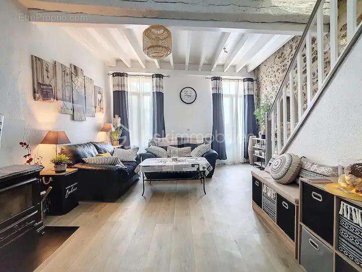 Maison en pierre avec patio, garage et suite parentale – Bouleternère - photo 7