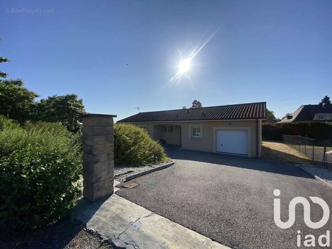 Photo 3 - Maison à ROCHECHOUART