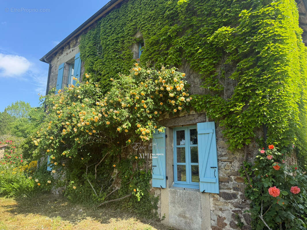 Maison à LA COQUILLE