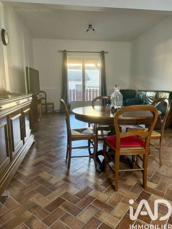 Photo 4 - Maison à MAGENTA