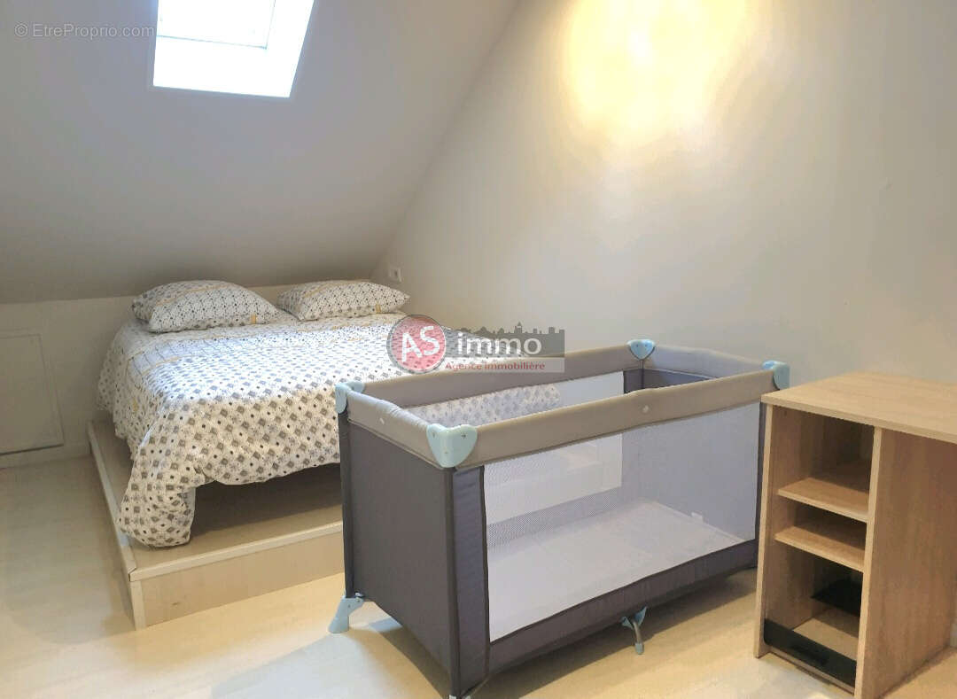 Appartement en duplex vendu meublé - 55.10 m2 hab. - photo 9